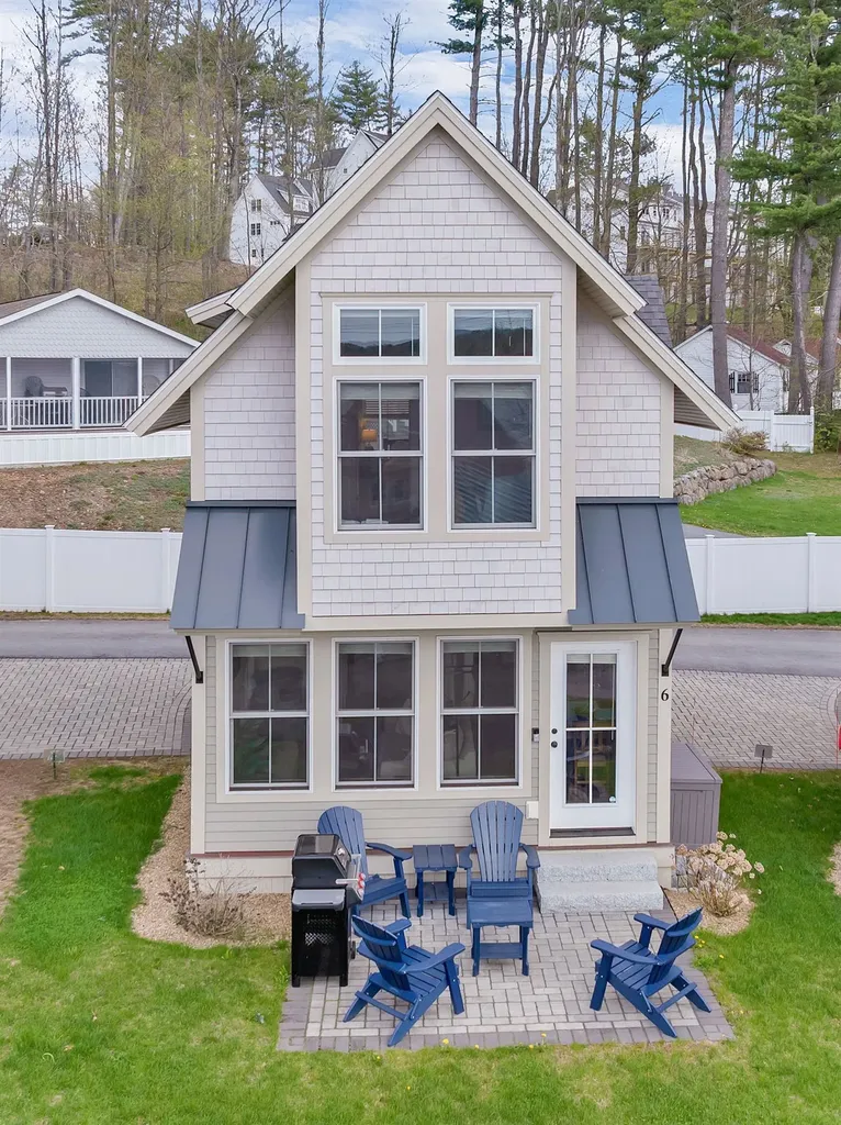 109 Weirs Boulevard Laconia NH 03246