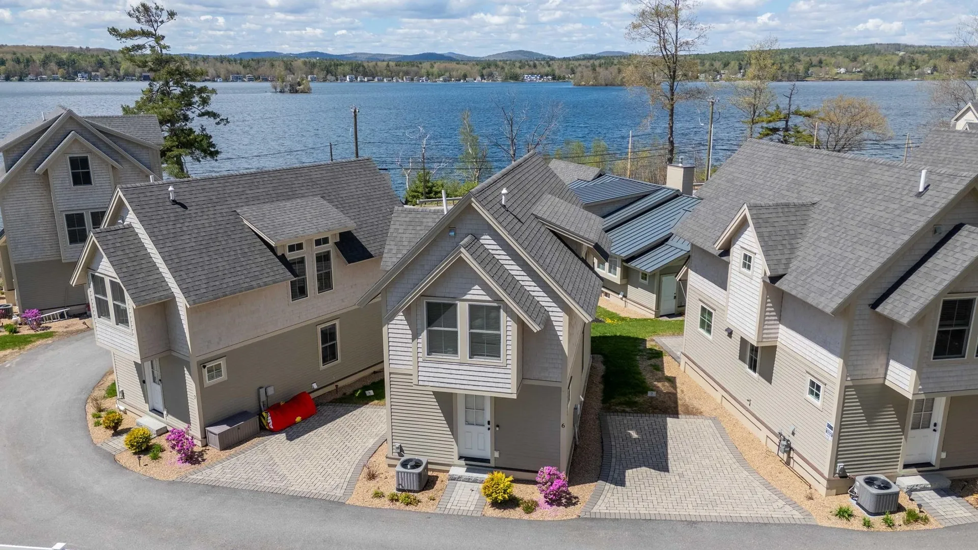 109 Weirs Boulevard Laconia NH 03246