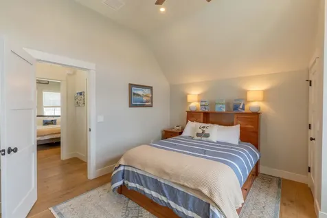 109 Weirs Boulevard Laconia NH 03246