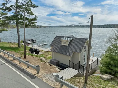 109 Weirs Boulevard Laconia NH 03246