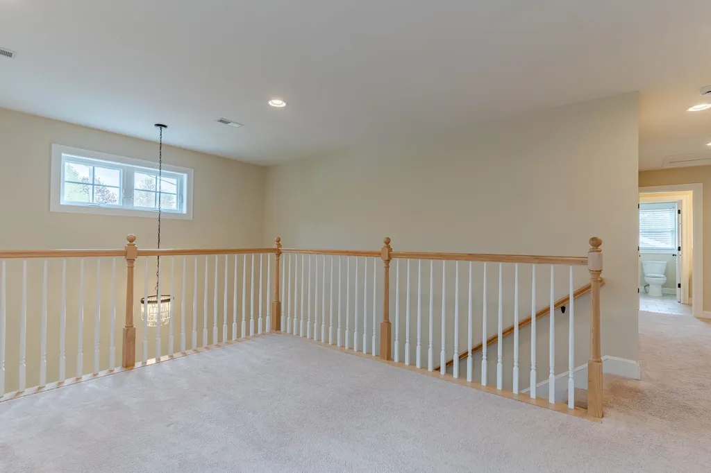 196 Dallaire Street Manchester NH 03104