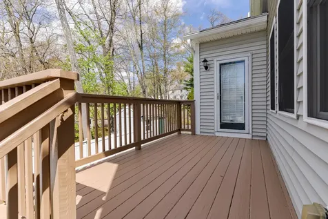 196 Dallaire Street Manchester NH 03104