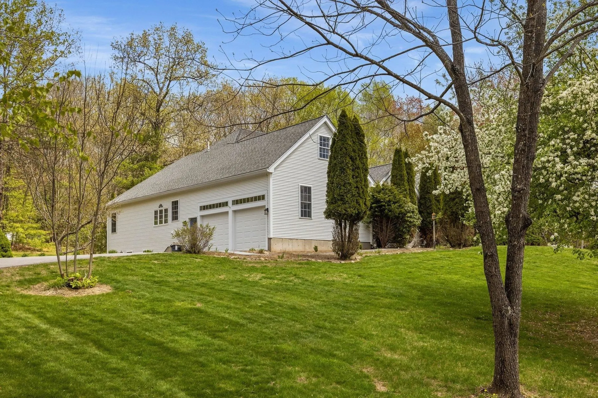 9 Homestead Lane Brentwood NH 03833