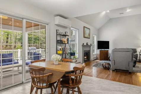 9 Homestead Lane Brentwood NH 03833