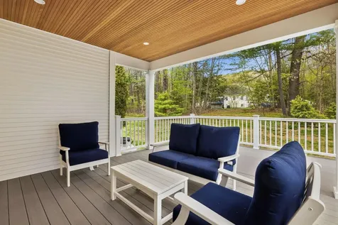 9 Homestead Lane Brentwood NH 03833