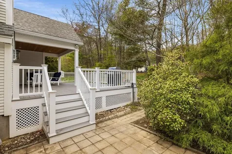9 Homestead Lane Brentwood NH 03833