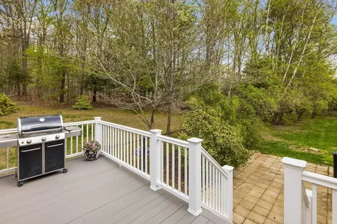9 Homestead Lane Brentwood NH 03833
