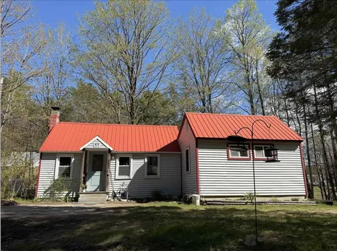 368 New Hampshire Route 175 Holderness NH 03245
