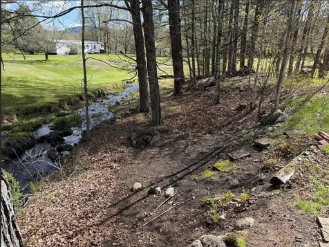 368 New Hampshire Route 175 Holderness NH 03245