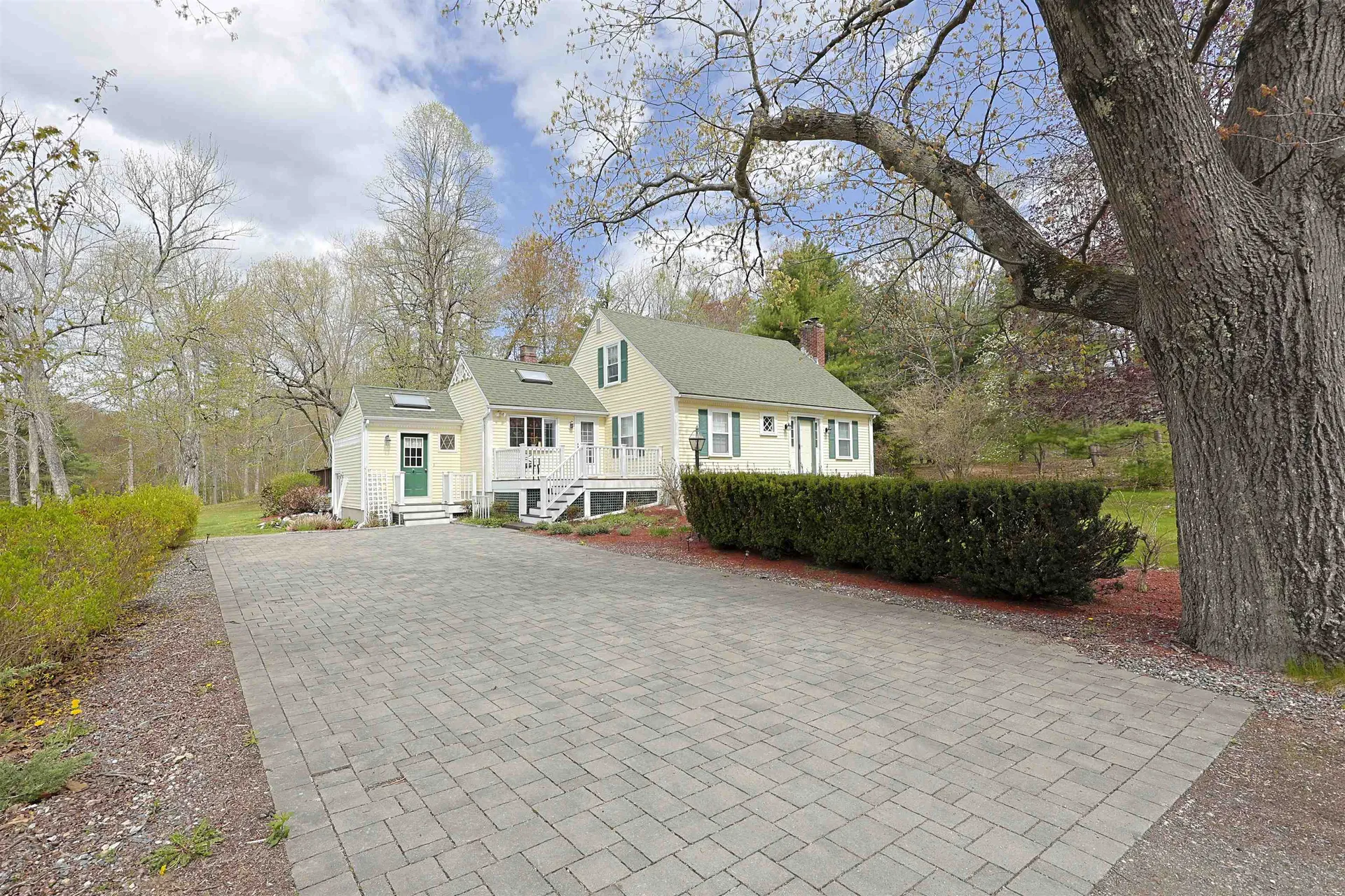 95 Kingston Road Exeter NH 03833