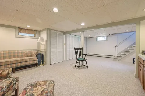 95 Kingston Road Exeter NH 03833