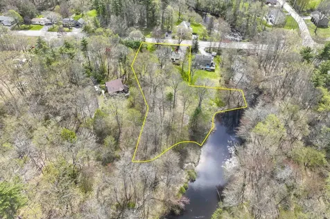 95 Kingston Road Exeter NH 03833