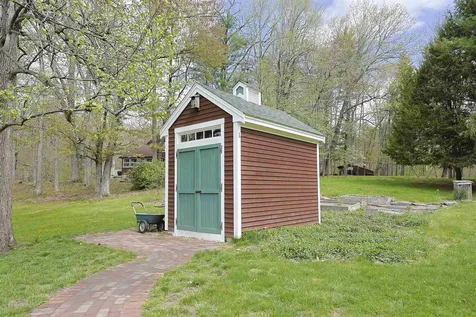 95 Kingston Road Exeter NH 03833