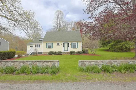 95 Kingston Road Exeter NH 03833