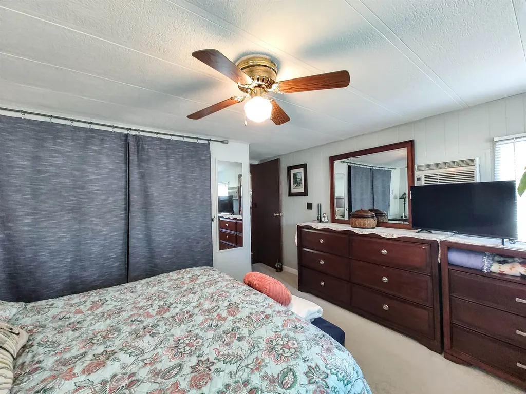 6 So Dewberry Lane Rochester NH 03867