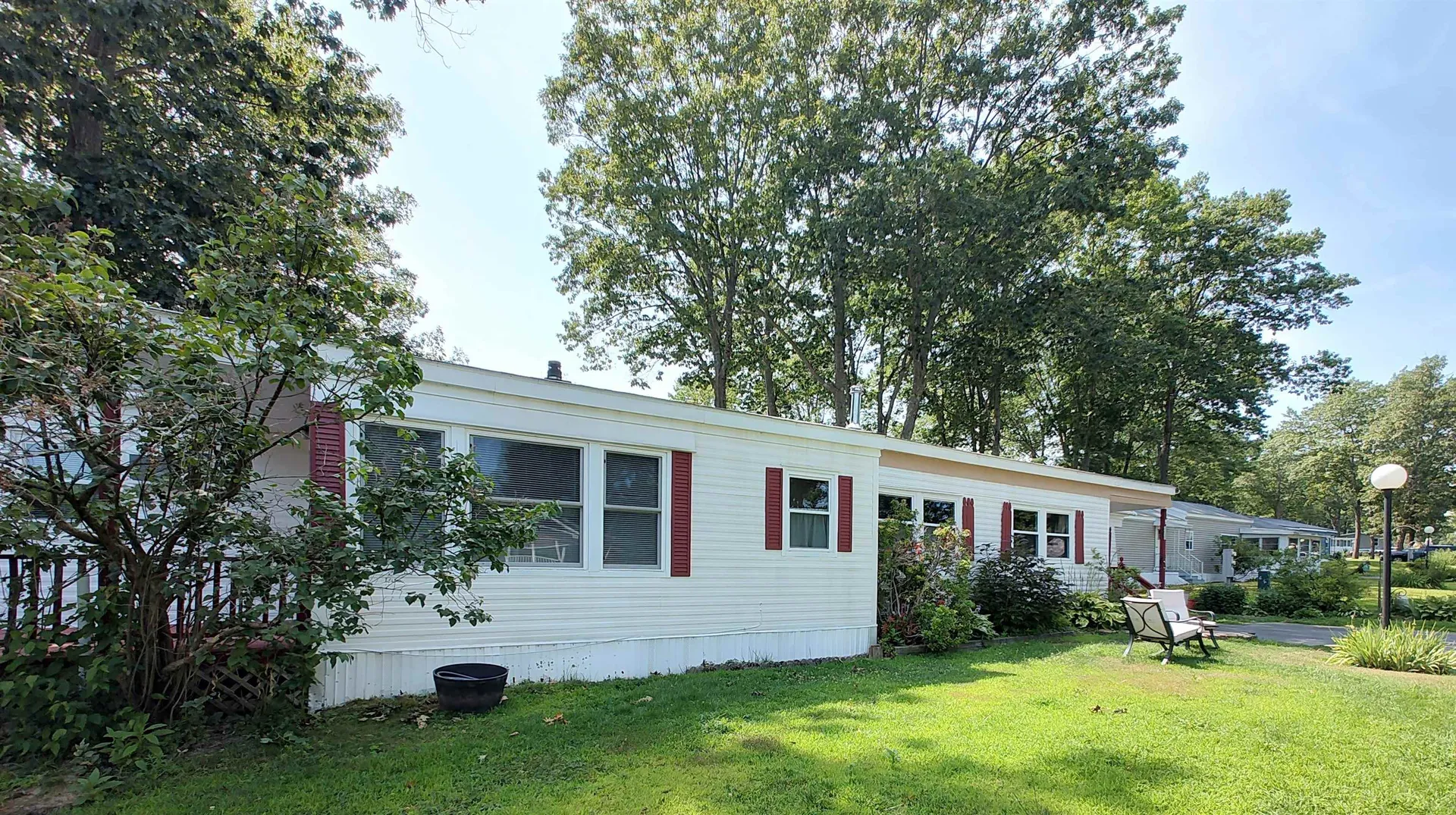 6 So Dewberry Lane Rochester NH 03867