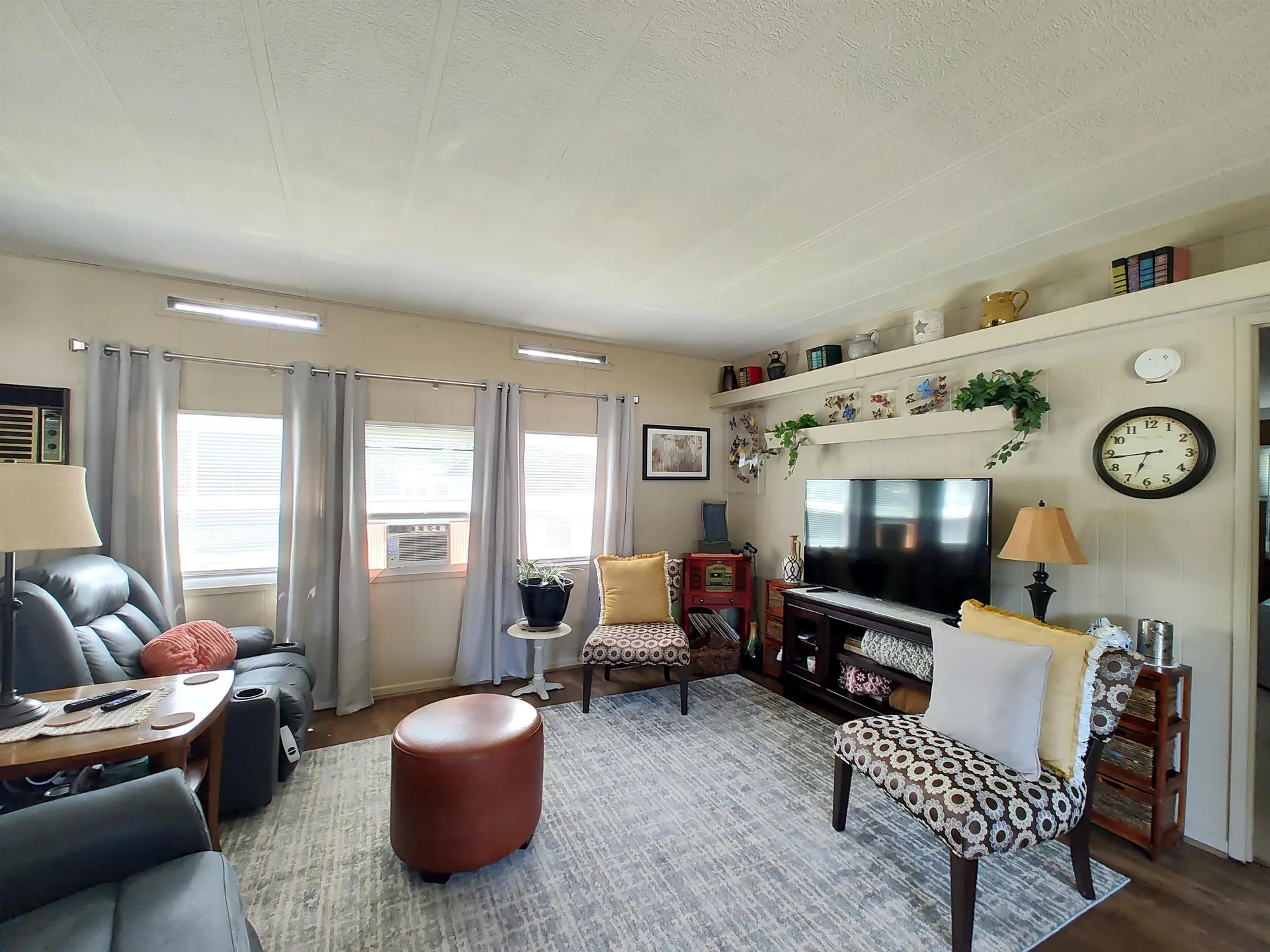 6 So Dewberry Lane Rochester NH 03867
