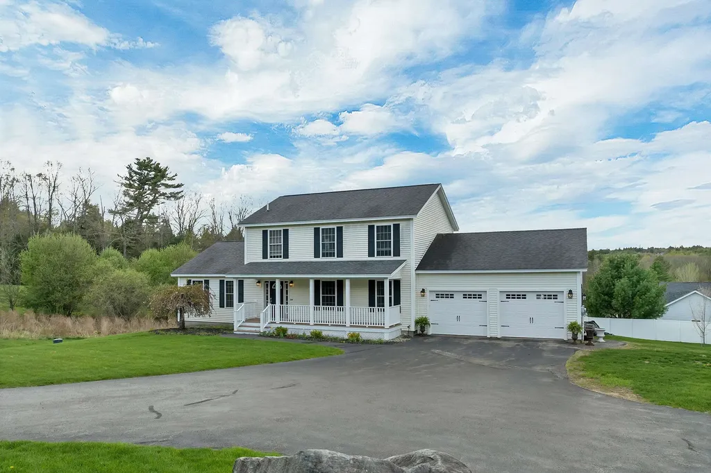209 Belknap Mountain Road Gilford NH 03249