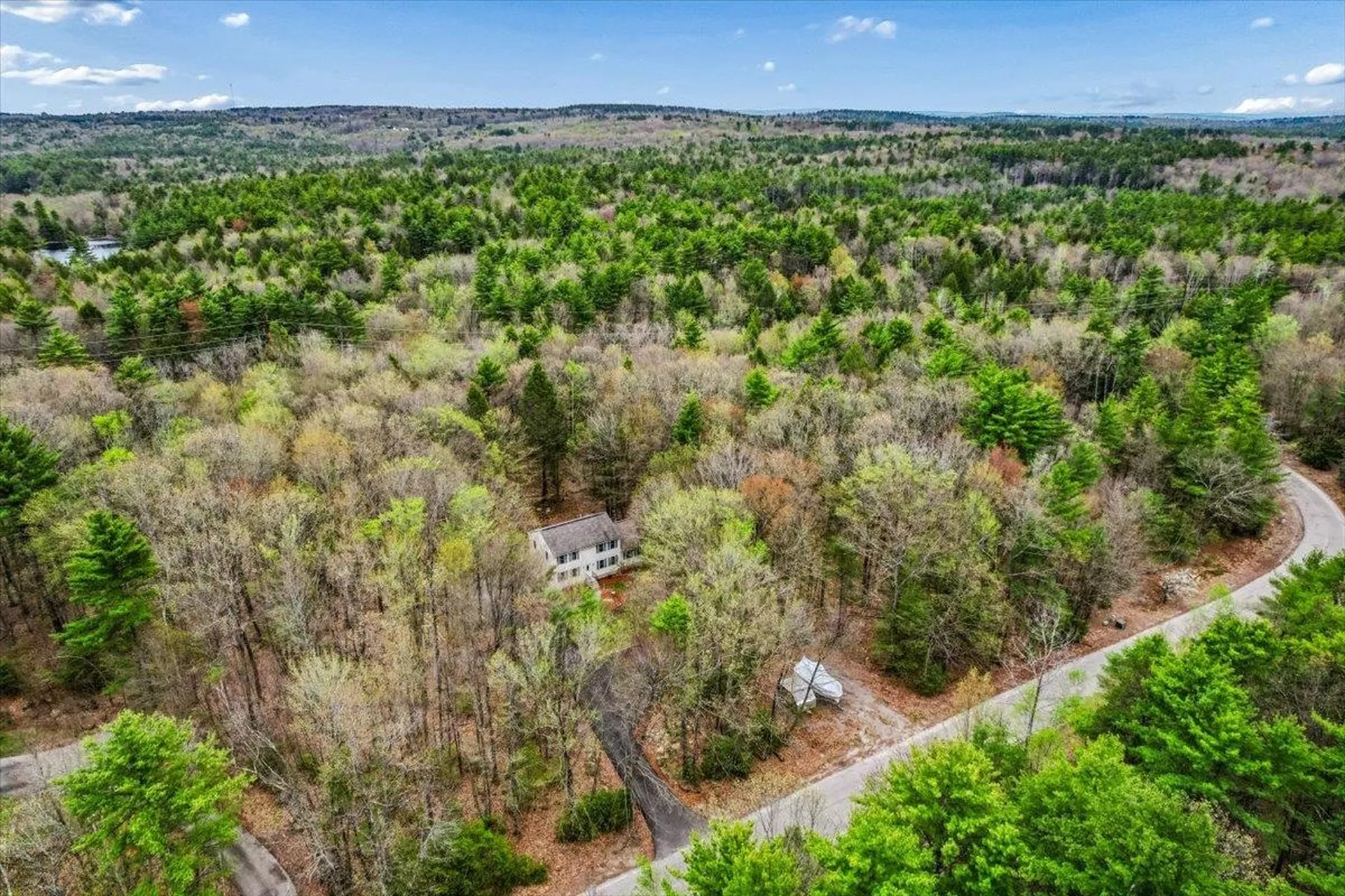 84 Horizon Lane Candia NH 03034