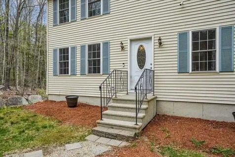 84 Horizon Lane Candia NH 03034