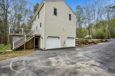 84 Horizon Lane Candia NH 03034