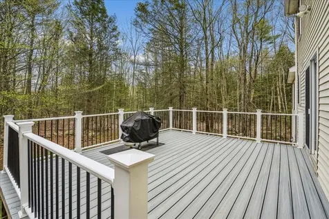 84 Horizon Lane Candia NH 03034