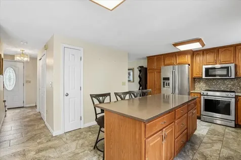 84 Horizon Lane Candia NH 03034