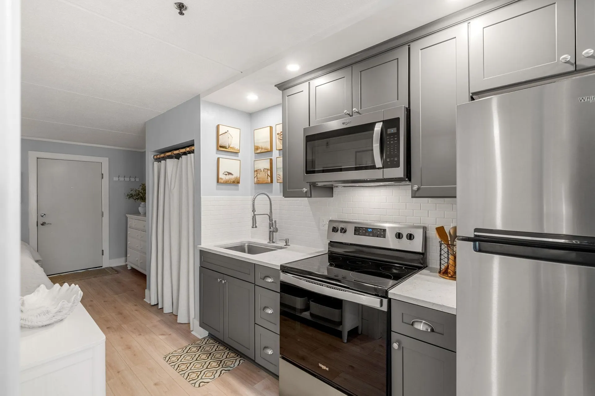 933 Ocean Boulevard Hampton NH 03842