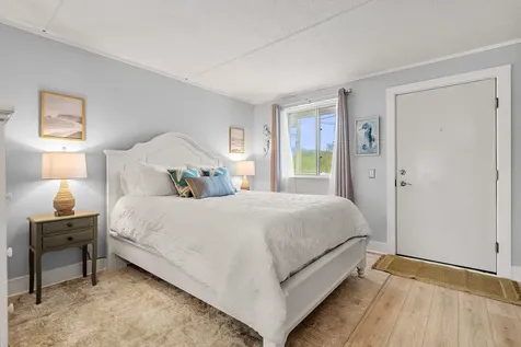 933 Ocean Boulevard Hampton NH 03842