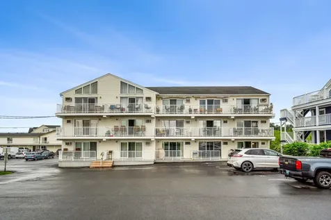 933 Ocean Boulevard Hampton NH 03842