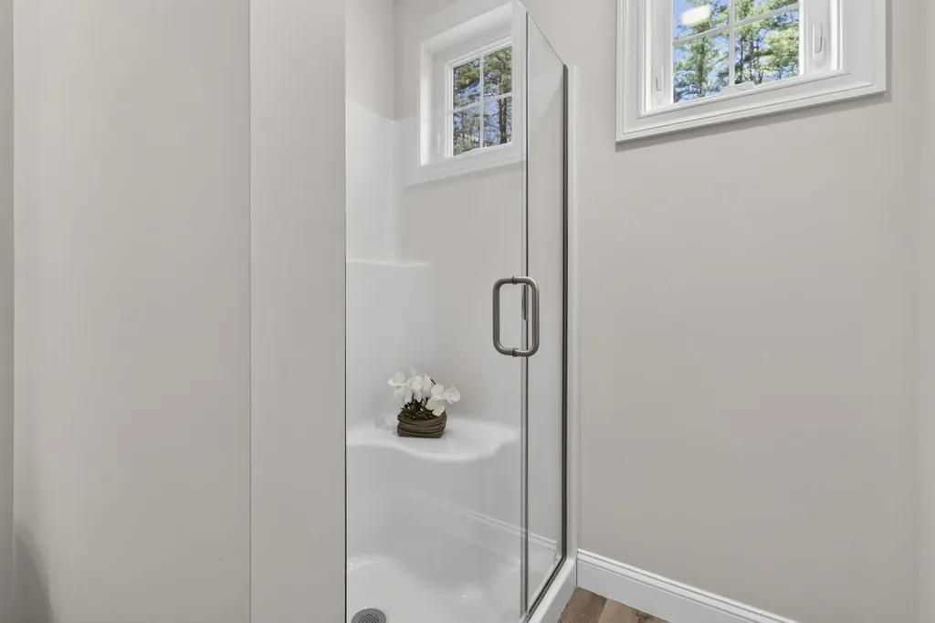 14 Woodmans Lane Peterborough NH 03458