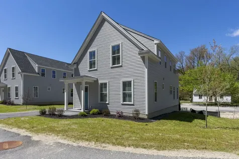 14 Woodmans Lane Peterborough NH 03458