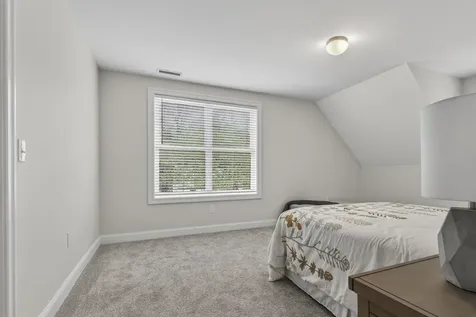 14 Woodmans Lane Peterborough NH 03458