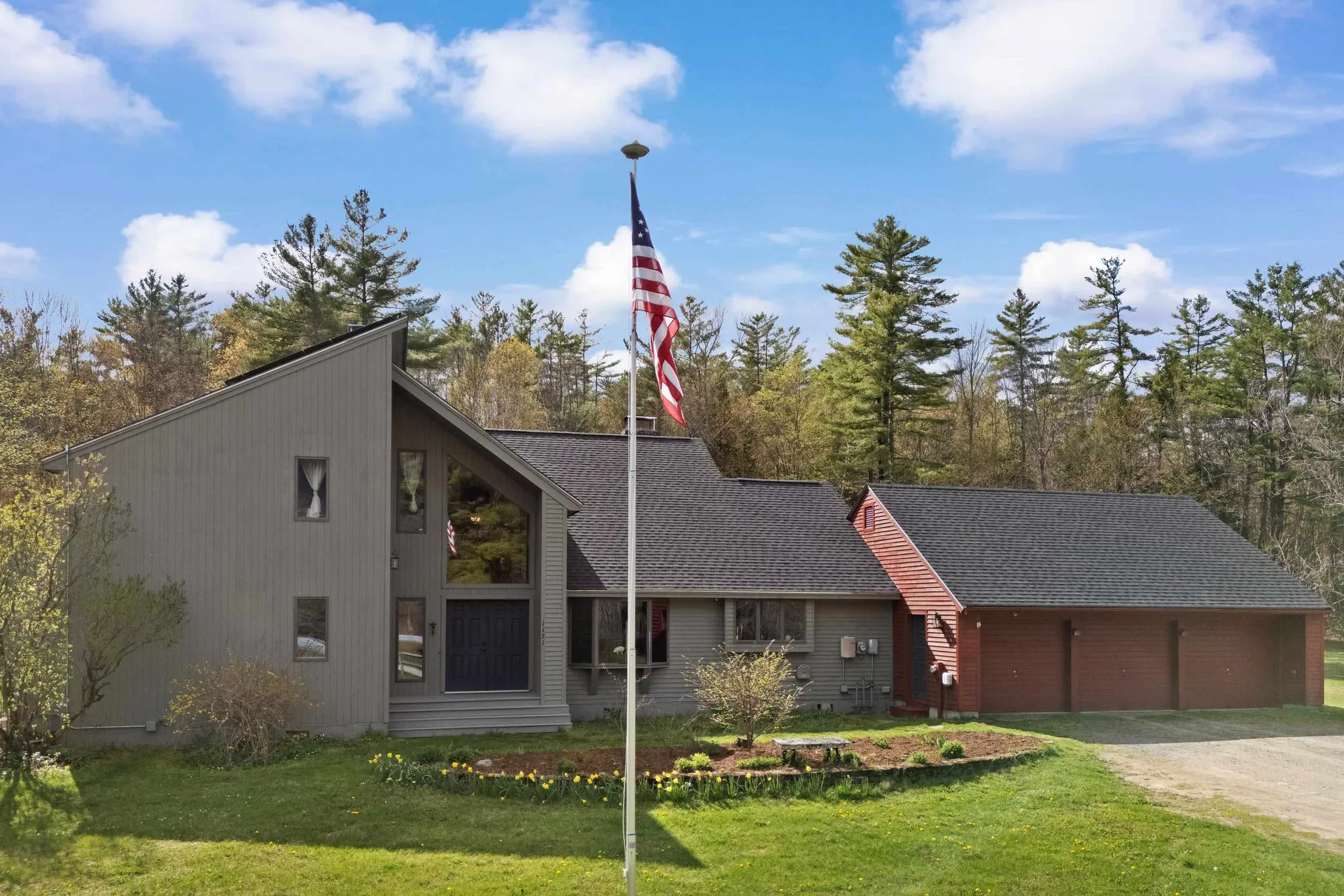 1121 Mt Moosilauke Highway Wentworth NH 03282