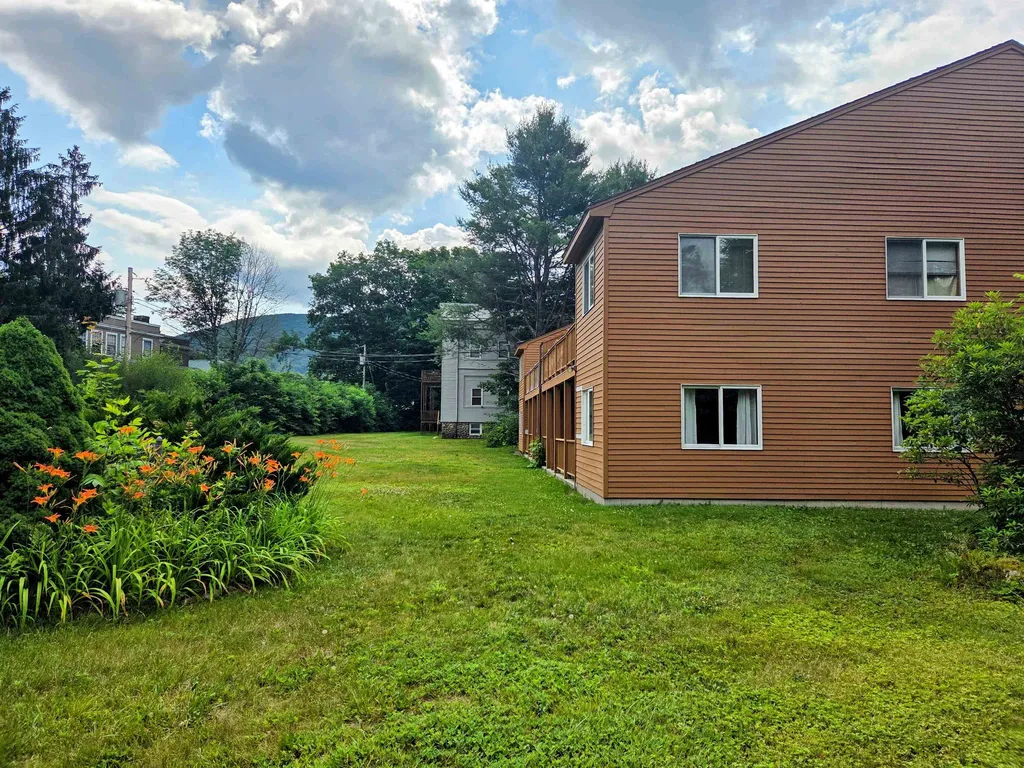 44 Church Street Lincoln NH 03251