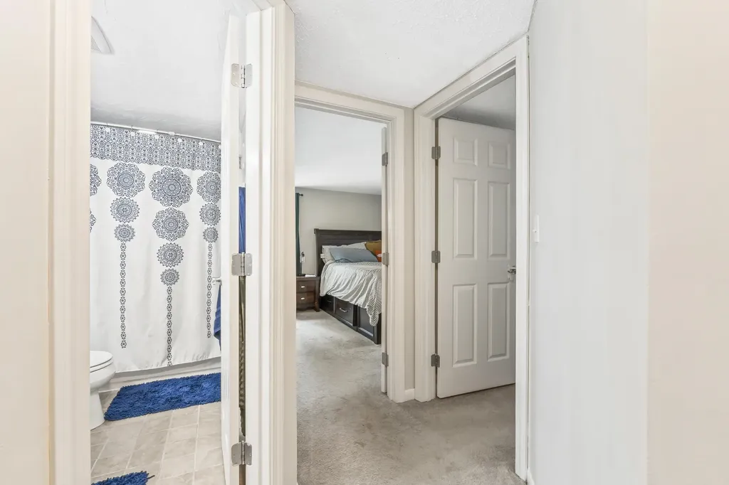 57 Newtown Plains Road Lee NH 03861