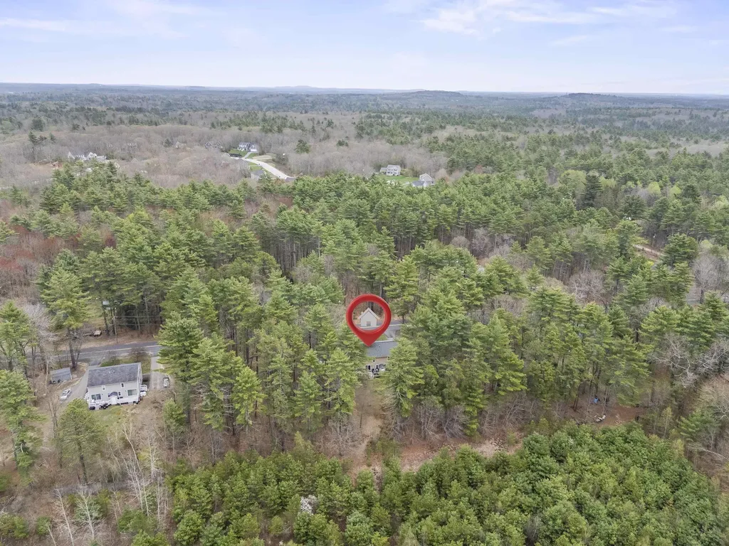 57 Newtown Plains Road Lee NH 03861