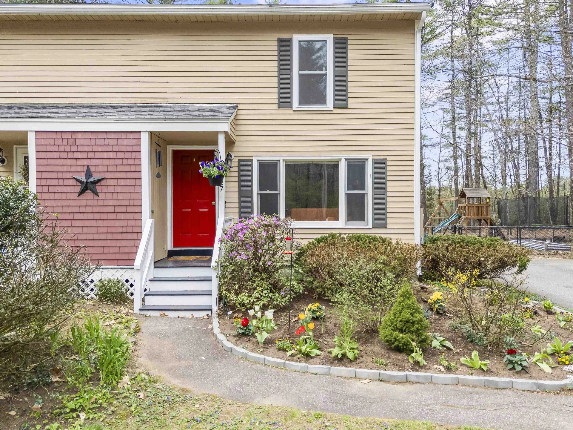 57 Newtown Plains Road Lee NH 03861