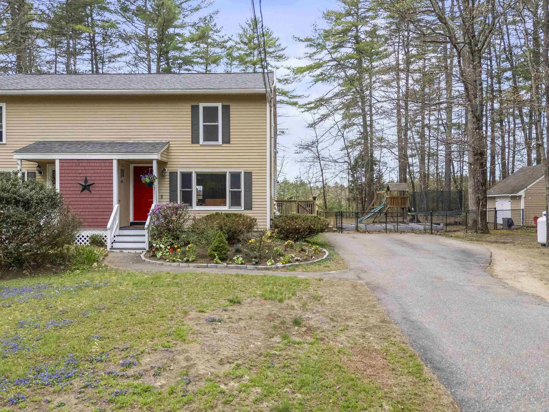 57 Newtown Plains Road Lee NH 03861