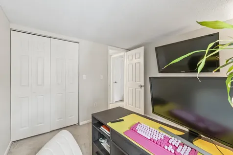 57 Newtown Plains Road Lee NH 03861