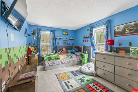 57 Newtown Plains Road Lee NH 03861