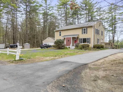 57 Newtown Plains Road Lee NH 03861