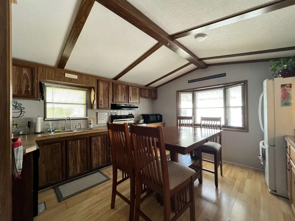 7 Spring Brook Road Newport NH 03773
