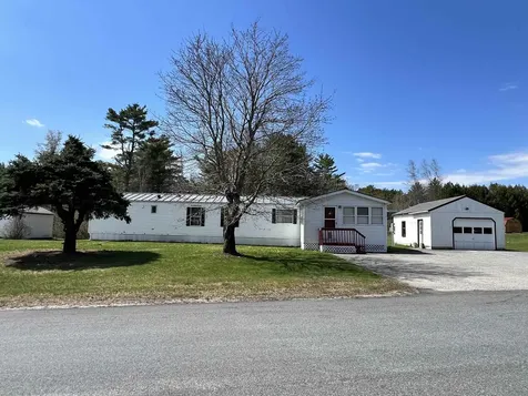 7 Spring Brook Road Newport NH 03773