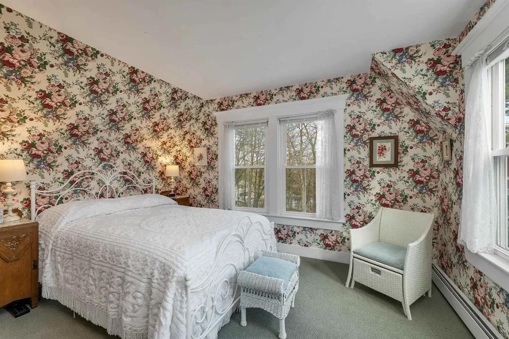 24 Rosewood Lane Madison NH 03875