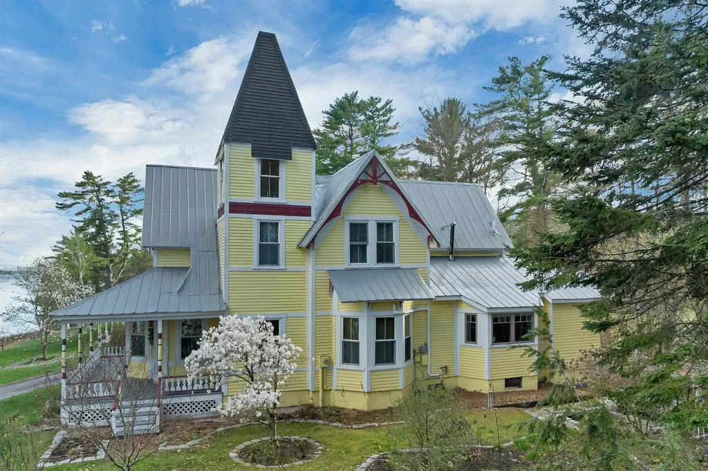 24 Rosewood Lane Madison NH 03875