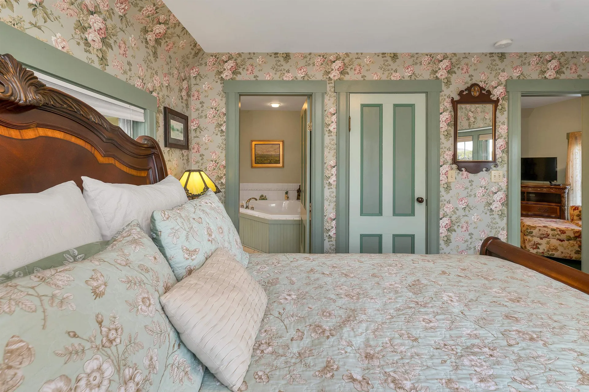 24 Rosewood Lane Madison NH 03875