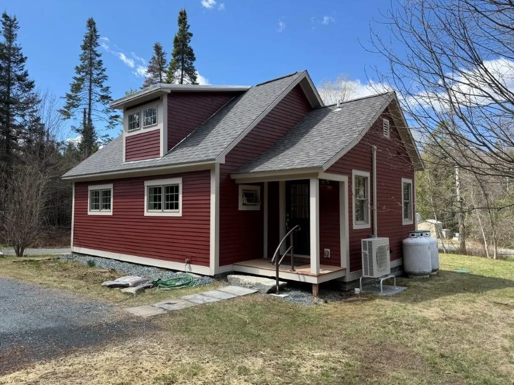 232 River Road Canaan NH 03741