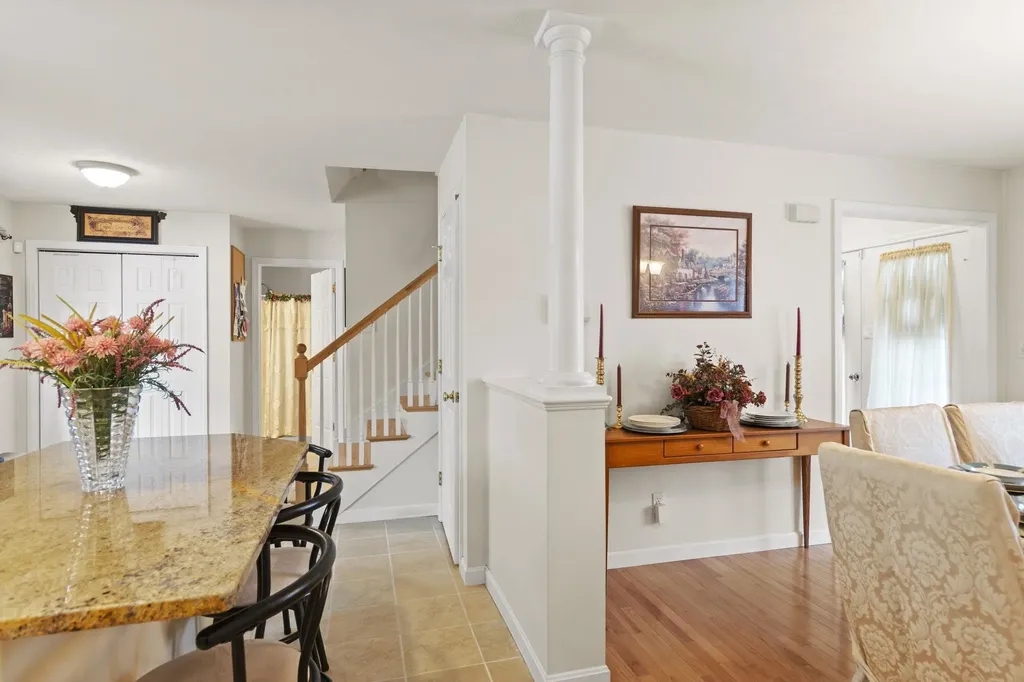 5 Izzy Lane Kittery ME 03904