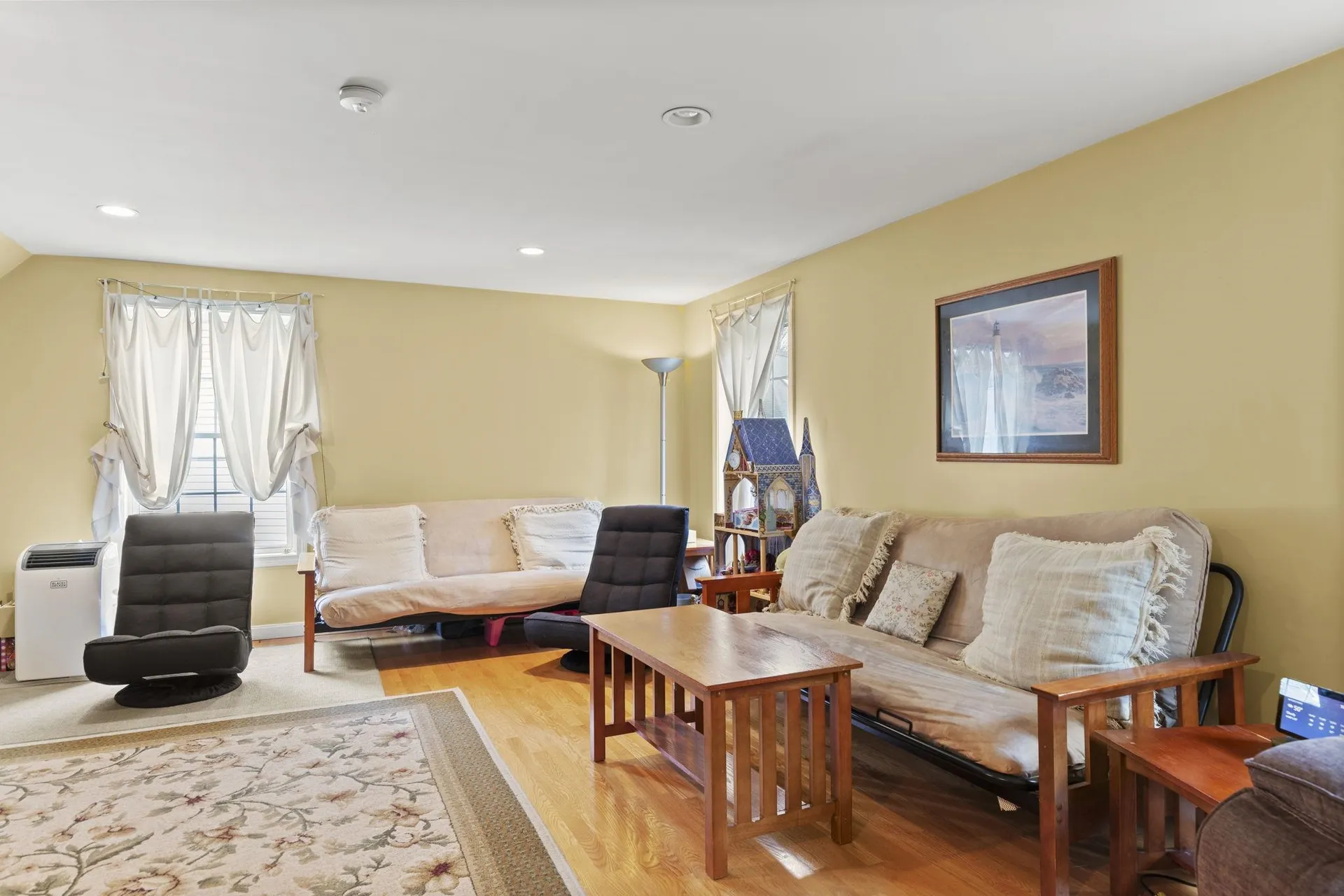 5 Izzy Lane Kittery ME 03904